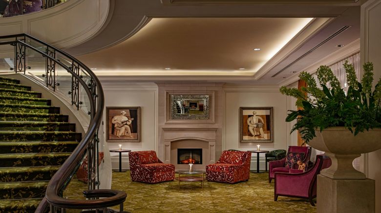 <b>The St Regis Atlanta Lobby</b>. Images powered by <a href="https://www.leonardoworldwide.com/" title="Leonardo Worldwide" target="_blank">Leonardo</a>.