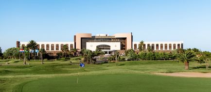 Sheraton Colonia Golf & Spa Resort Exterior