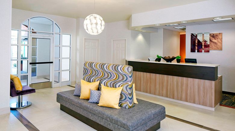 <b>Residence Inn Naples Lobby</b>. Images powered by <a href="https://www.leonardoworldwide.com/" title="Leonardo Worldwide" target="_blank">Leonardo</a>.