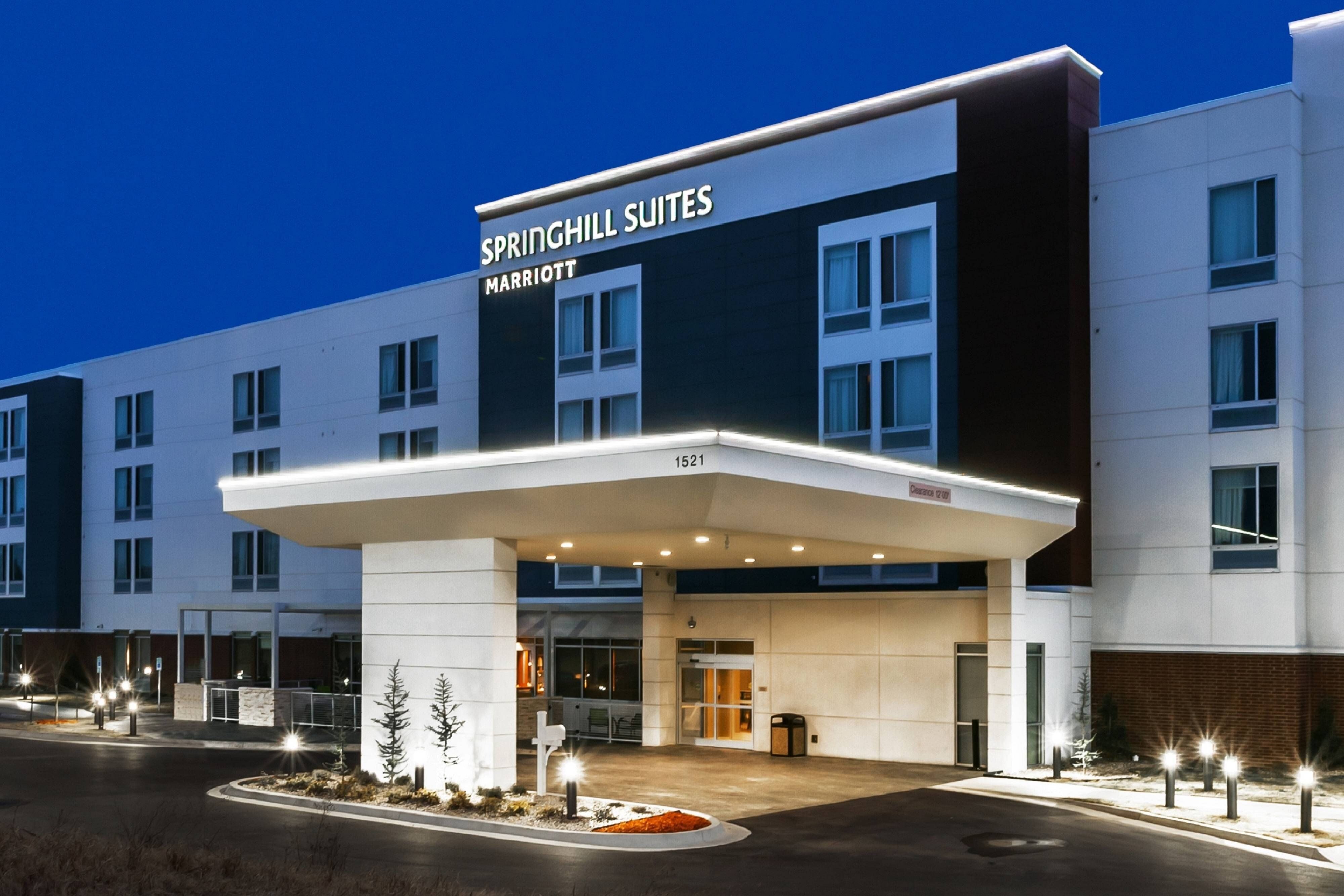 SpringHill Suites Tulsa at Tulsa Hills- Tourist Class Tulsa, OK