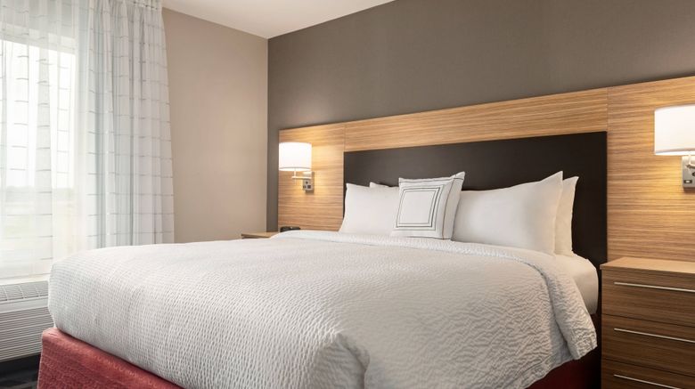 <b>TownePlace Suites Janesville Suite</b>. Images powered by <a href="https://www.leonardoworldwide.com/" title="Leonardo Worldwide" target="_blank">Leonardo</a>.