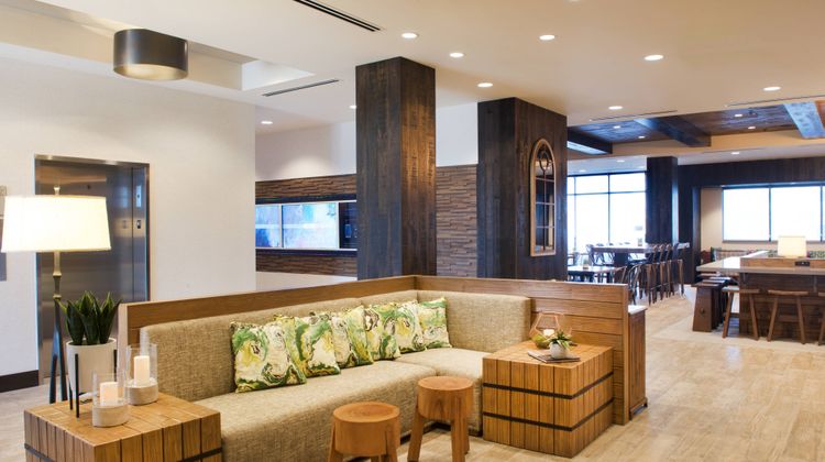 SpringHill Suites Bend Lobby