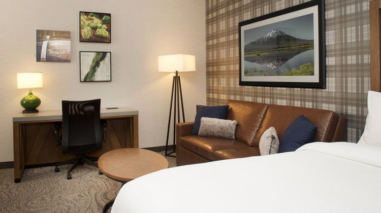 SpringHill Suites Bend Room