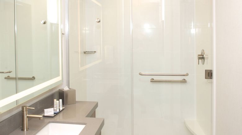 <b>SpringHill Suites Bend Room</b>. Images powered by <a href="https://www.leonardoworldwide.com/" title="Leonardo Worldwide" target="_blank">Leonardo</a>.
