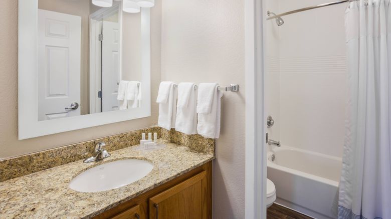 <b>Towneplace Suites Minneapolis Eden Prair Room</b>. Images powered by <a href="https://www.leonardoworldwide.com/" title="Leonardo Worldwide" target="_blank">Leonardo</a>.