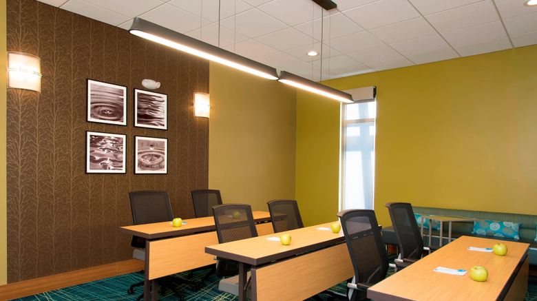 <b>SpringHill Suites Houston Sugar Land Meeting</b>. Images powered by <a href="https://www.leonardoworldwide.com/" title="Leonardo Worldwide" target="_blank">Leonardo</a>.