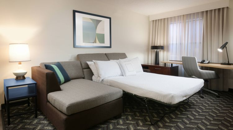 Residence Inn Dallas Addison/Quorum Driv Suite