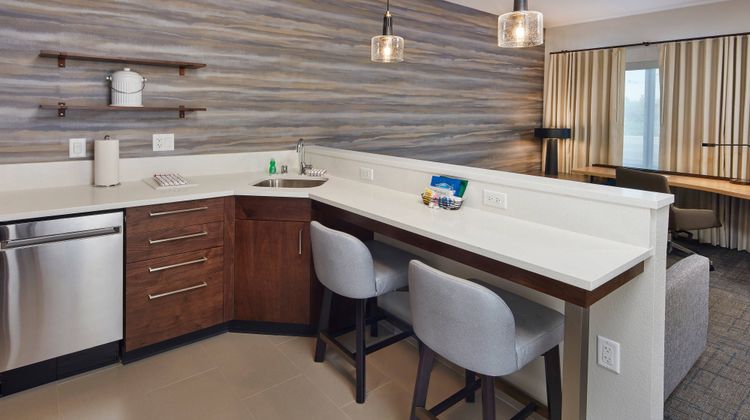 Residence Inn Sacramento Davis Room