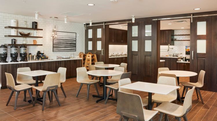 Residence Inn Sacramento Davis Restaurant