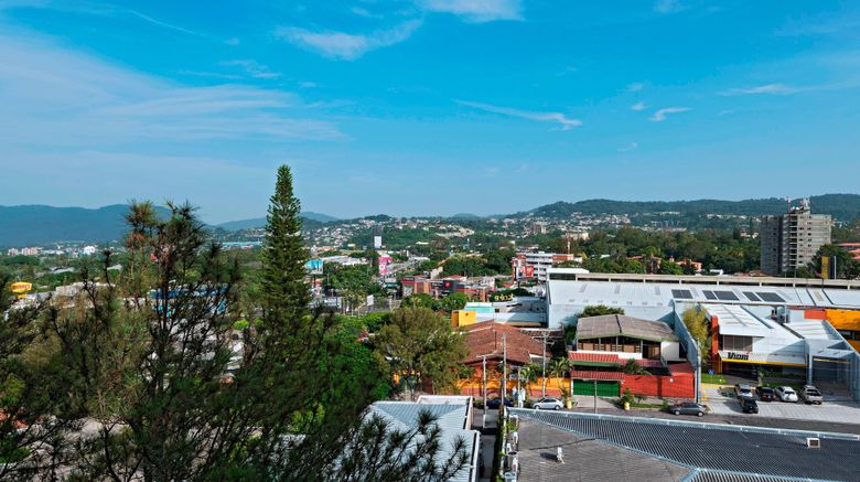 <b>Sheraton Presidente San Salvador Hotel Room</b>. Images powered by <a href="https://www.leonardoworldwide.com/" title="Leonardo Worldwide" target="_blank">Leonardo</a>.
