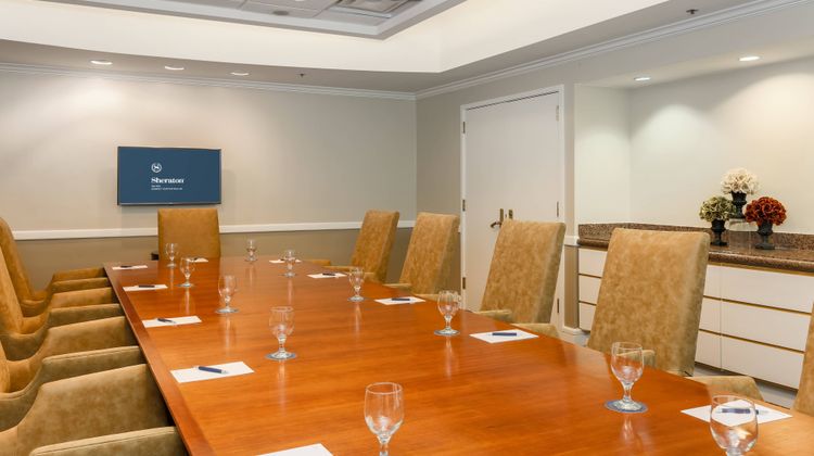 Sheraton Suites Market Center Dallas Meeting