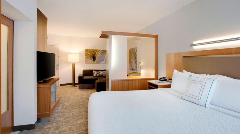 <b>SpringHill Suites Hartford Airport Suite</b>. Images powered by <a href="https://www.leonardoworldwide.com/" title="Leonardo Worldwide" target="_blank">Leonardo</a>.