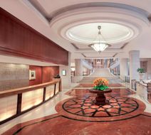 Sheraton New Delhi Hotel Lobby