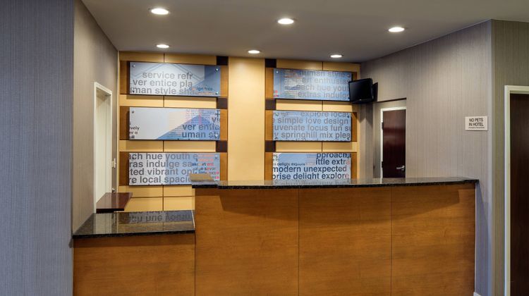 SpringHill Suites Bakersfield Lobby