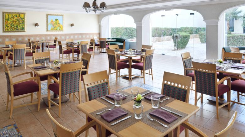 <b>Riyadh Marriott Hotel Restaurant</b>. Images powered by <a href="https://www.leonardoworldwide.com/" title="Leonardo Worldwide" target="_blank">Leonardo</a>.