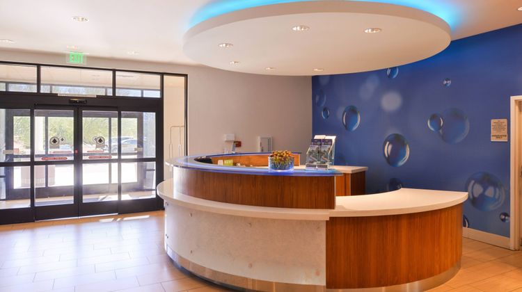 SpringHill Suites Kingman Route 66 Lobby