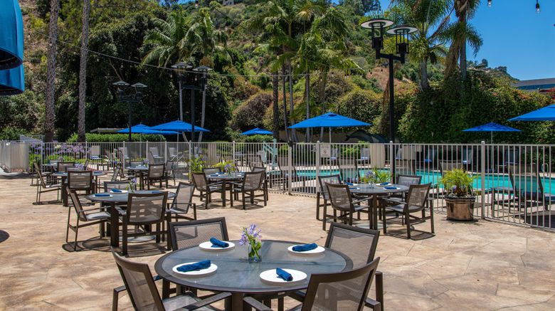 <b>Sheraton Mission Valley San Diego Hotel Pool</b>. Images powered by <a href="https://www.leonardoworldwide.com/" title="Leonardo Worldwide" target="_blank">Leonardo</a>.