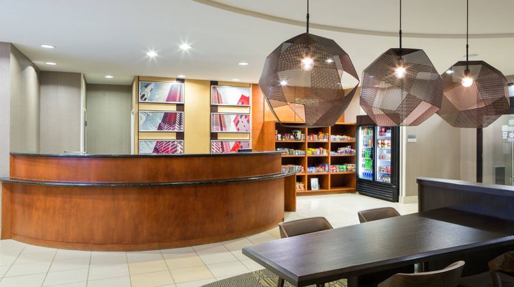 SpringHill Suites Indianapolis Fishers Lobby