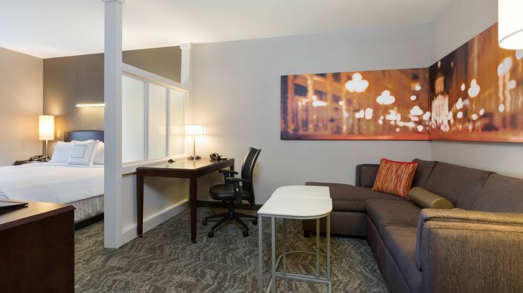SpringHill Suites Indianapolis Fishers Room