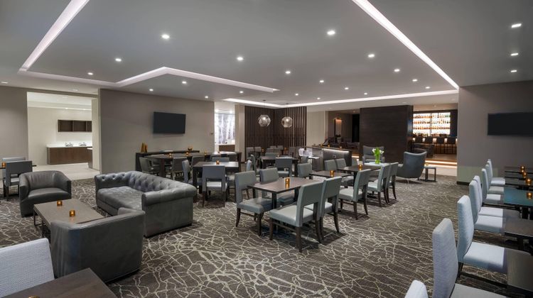 SpringHill Suites By Marriott Lobby