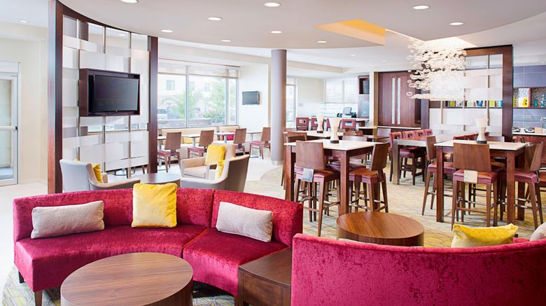<b>SpringHill Stes Carle Place Garden City Lobby</b>. Images powered by <a href="https://www.leonardoworldwide.com/" title="Leonardo Worldwide" target="_blank">Leonardo</a>.