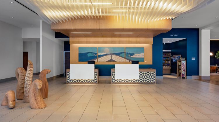 SpringHill Suites Oceanside Beach Lobby