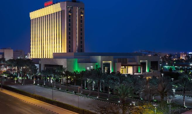Sheraton Dammam Hotel & Convention Ctr Exterior