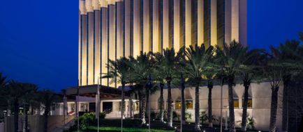 Sheraton Dammam Hotel & Convention Ctr Exterior