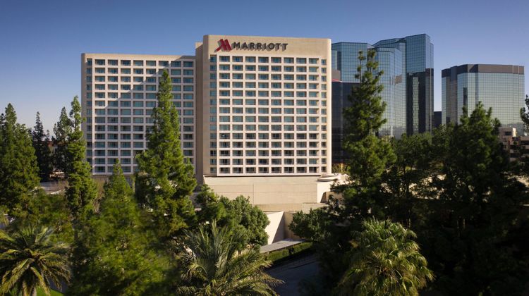 Warner Center Marriott Woodland Hills Exterior