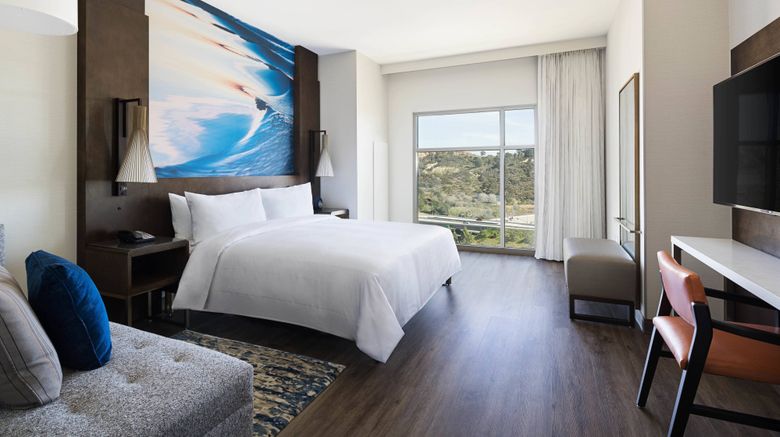 <b>San Diego Marriott del Mar Room</b>. Images powered by <a href="https://www.leonardoworldwide.com/" title="Leonardo Worldwide" target="_blank">Leonardo</a>.