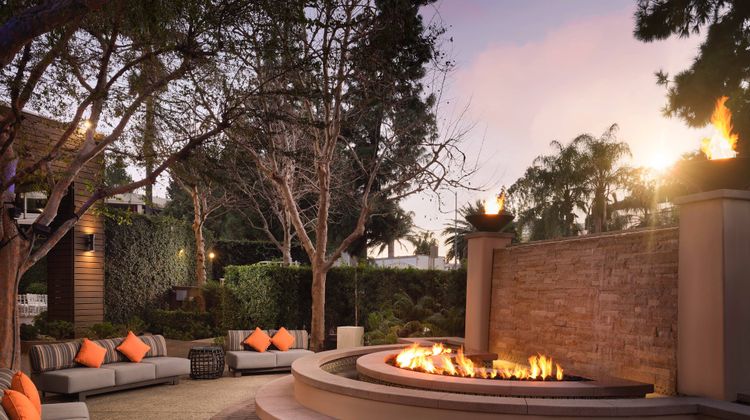 Warner Center Marriott Woodland Hills Restaurant