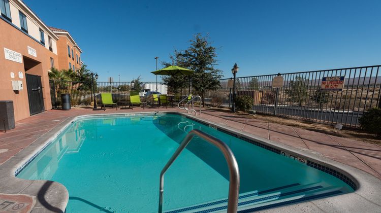 SpringHill Suites Ridgecrest Pool