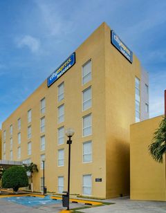 City Express by Marriott Salina Cruz