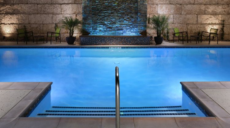 SpringHill Sts by Marriott NW at The Rim Pool
