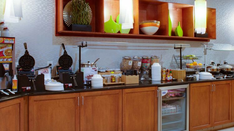 SpringHill Suites Savannah I-95 South Restaurant