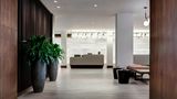 <b>New York LaGuardia Airport Marriott Lobby</b>. Images powered by <a href="https://www.leonardoworldwide.com/" title="Leonardo Worldwide" target="_blank">Leonardo</a>.
