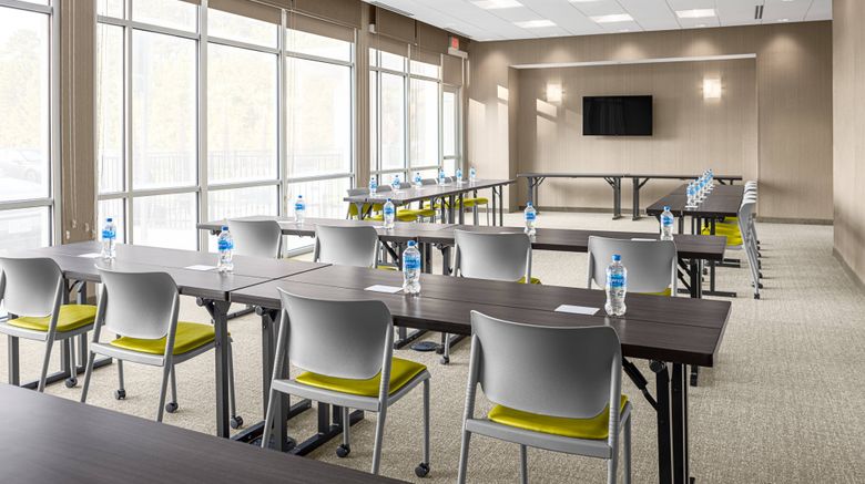 <b>SpringHill Suites Savannah Richmond Hill Meeting</b>. Images powered by <a href="https://www.leonardoworldwide.com/" title="Leonardo Worldwide" target="_blank">Leonardo</a>.