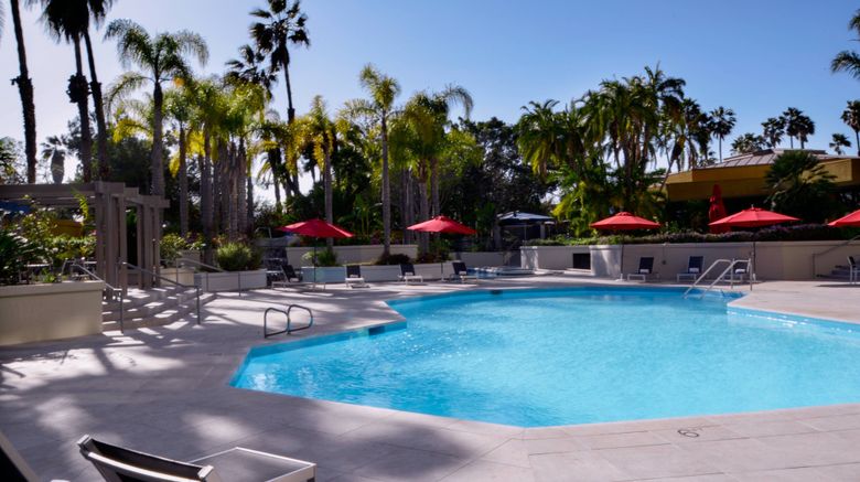 <b>Long Beach Marriott Pool</b>. Images powered by <a href="https://www.leonardoworldwide.com/" title="Leonardo Worldwide" target="_blank">Leonardo</a>.