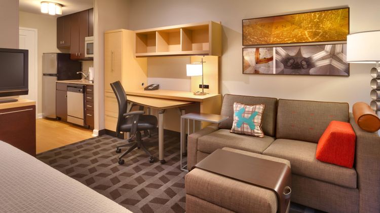 TownePlace Suites - Omaha West Room