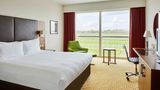 Lingfield Park Marriott Hotel Room