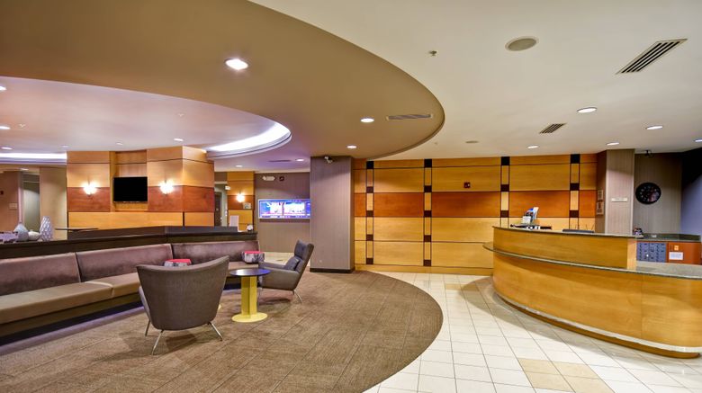 <b>SpringHill Suites Louisville Airport Lobby</b>. Images powered by <a href="https://www.leonardoworldwide.com/" title="Leonardo Worldwide" target="_blank">Leonardo</a>.