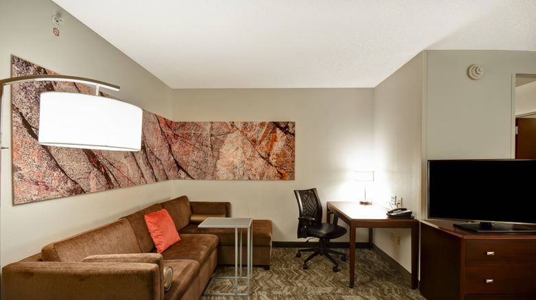 <b>SpringHill Suites Louisville Airport Room</b>. Images powered by <a href="https://www.leonardoworldwide.com/" title="Leonardo Worldwide" target="_blank">Leonardo</a>.