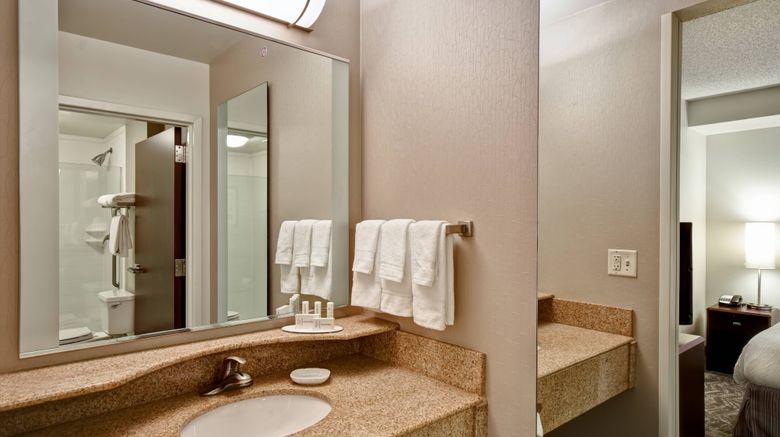 <b>SpringHill Suites Louisville Airport Room</b>. Images powered by <a href="https://www.leonardoworldwide.com/" title="Leonardo Worldwide" target="_blank">Leonardo</a>.