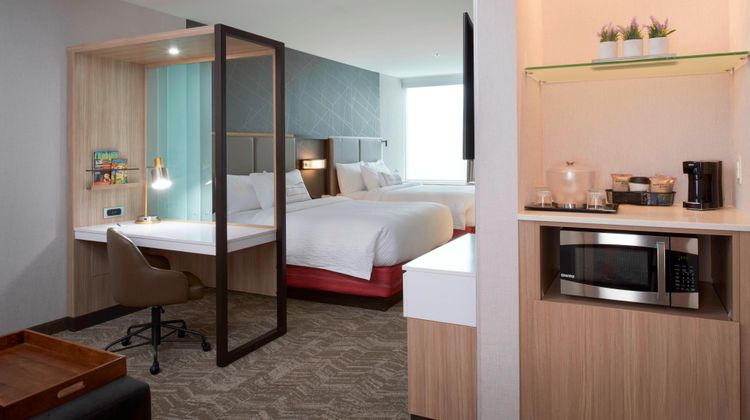SpringHill Suites East Lansing Univ Area Suite