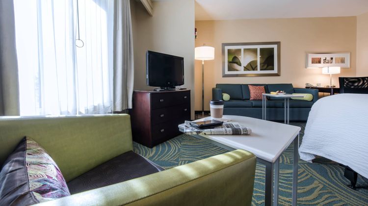 SpringHill Suites Devens Common Center Suite