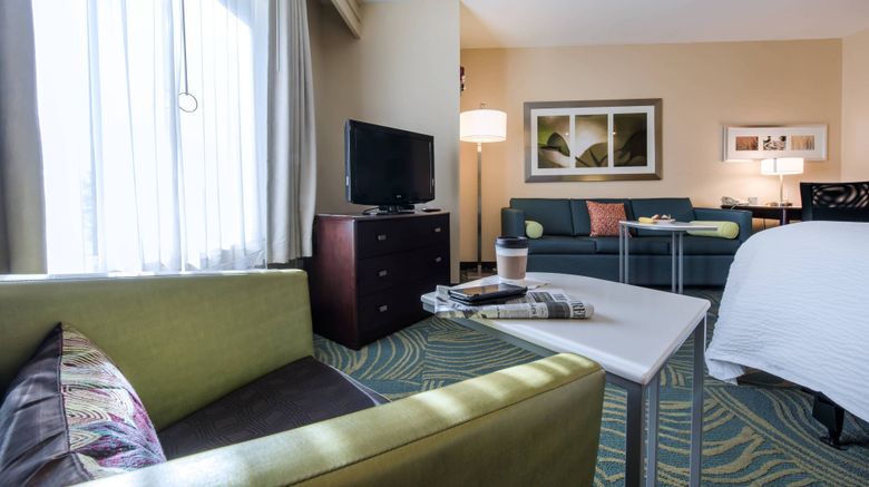 <b>SpringHill Suites Devens Common Center Suite</b>. Images powered by <a href="https://www.leonardoworldwide.com/" title="Leonardo Worldwide" target="_blank">Leonardo</a>.