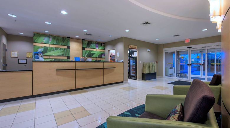 <b>SpringHill Suites Devens Common Center Lobby</b>. Images powered by <a href="https://www.leonardoworldwide.com/" title="Leonardo Worldwide" target="_blank">Leonardo</a>.