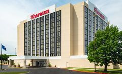 Sheraton West Des Moines Hotel