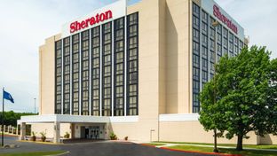 Sheraton West Des Moines Hotel