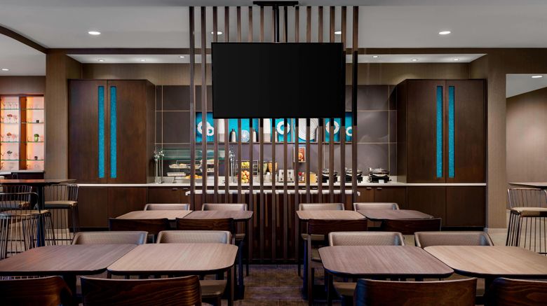 <b>SpringHill Suites Belmont Redwood Shores Restaurant</b>. Images powered by <a href="https://www.leonardoworldwide.com/" title="Leonardo Worldwide" target="_blank">Leonardo</a>.